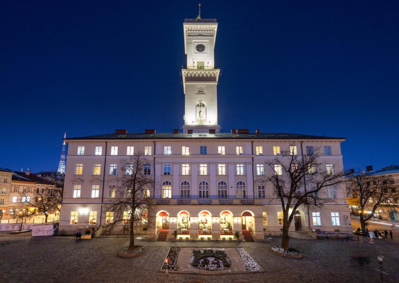 Bed & Breakfast In Downtown Lviv Exterior photo